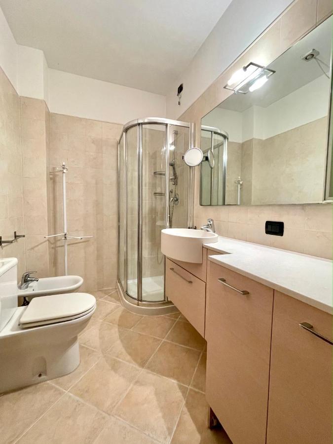 Sunset Boutique Apartment Marina di Massa Esterno foto